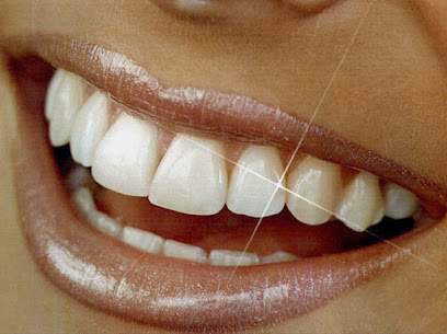 Canova Odontologia - Prof. Dr. Carlos Alexandre Canova